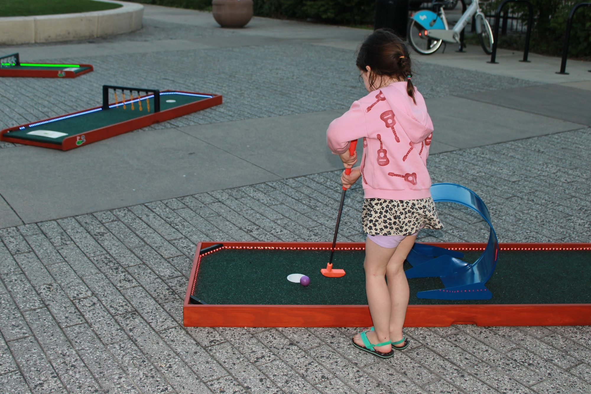 Chicago Putt Company mobile mini golf event